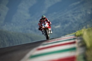 开云APP-活塞硬仗与切特接管，跨越篮球世界的胜利交响