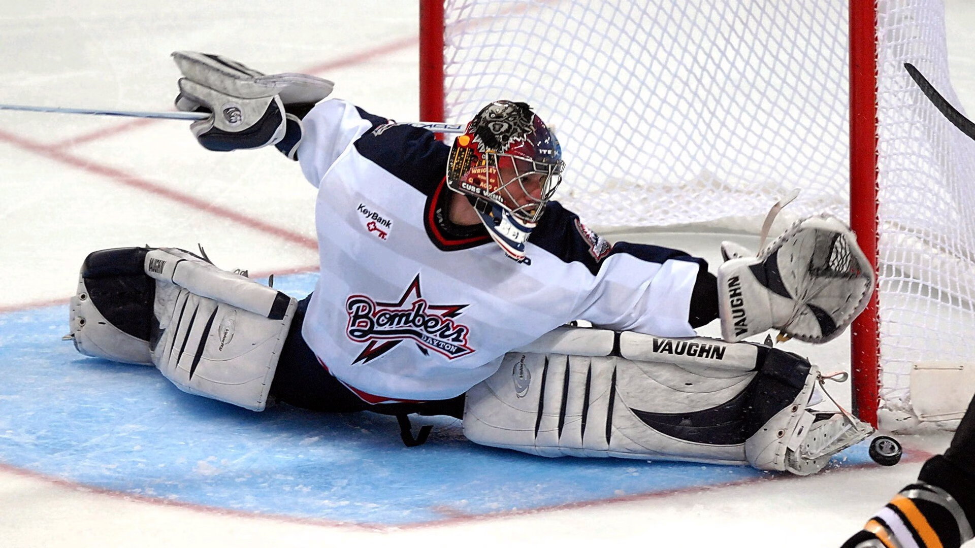 西亚卡姆掌控比赛天平，广厦提前终结悬念让独行侠无路可走