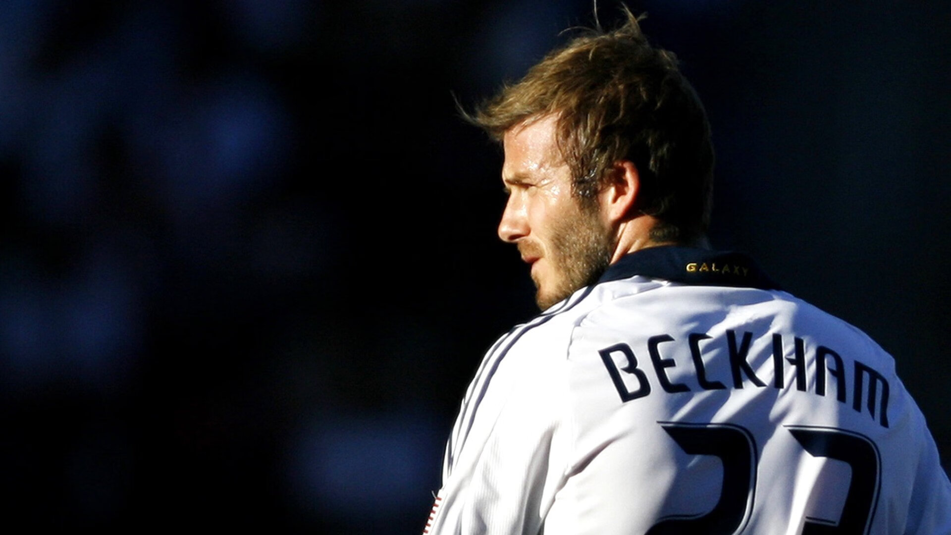 西决生死战焦点战，卡塔尔速胜阿根廷，体育版图正在重绘